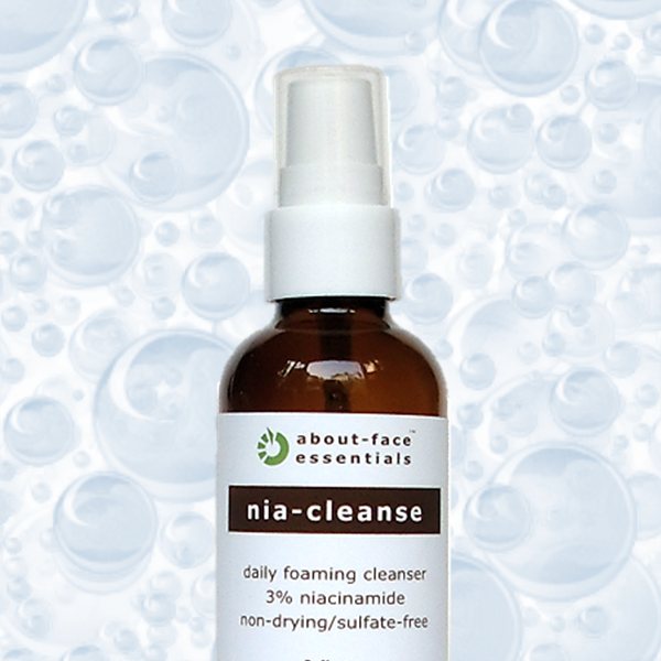 Foaming Cleanser (3% Niacinamide) Skincare